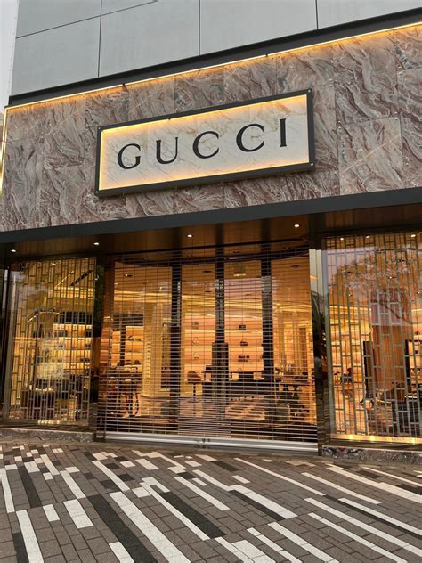 gucci oakbrook il|gucci store oakbrook center.